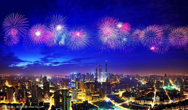 上海外滩2023新年烟花秀时间？2023新年烟花怎么拍